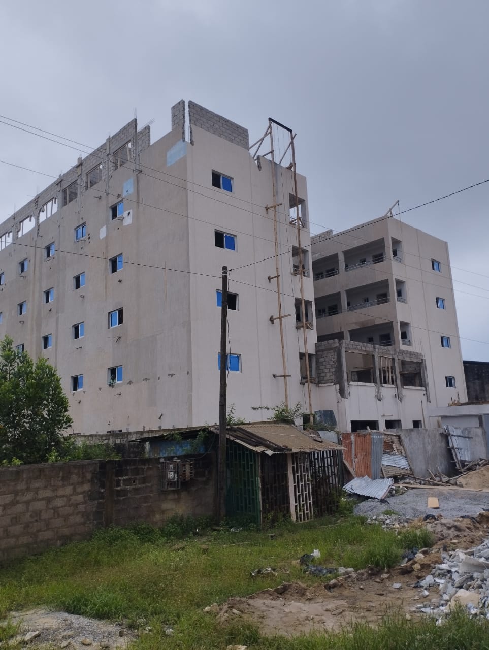 Etudes de stabilité d'un immeuble R+5 à Grand Bassam